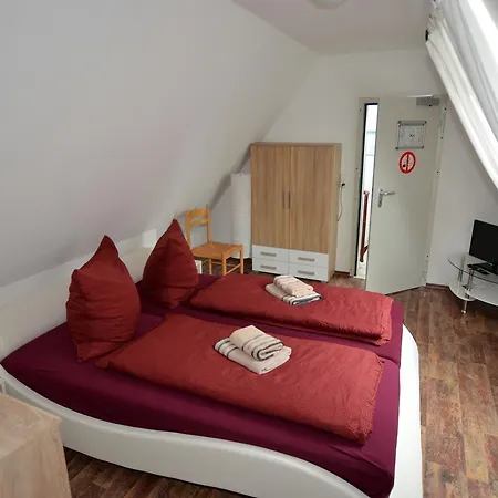 Störtebeker 3* Stade